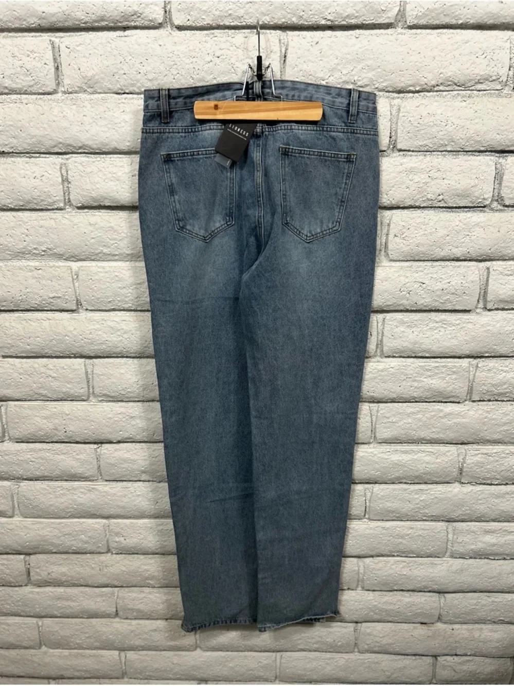Lioness Tall Straight Leg Jeans Light Wash 34.5” Inseam Size L